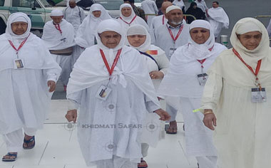 Khidmati safar Women Umrah group left their hotels and made their way towards the Haram Sharief