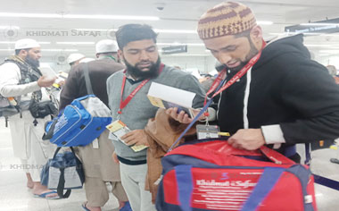 Khidmati safar Umrah Pilgrims at the Jeddah Airport