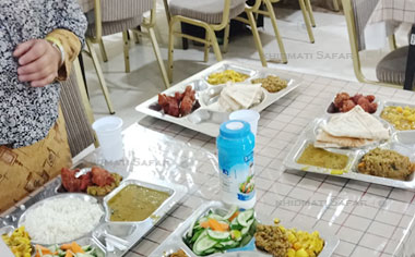 food variety provide to our Umrah Pilgrims during their Umrah Journey